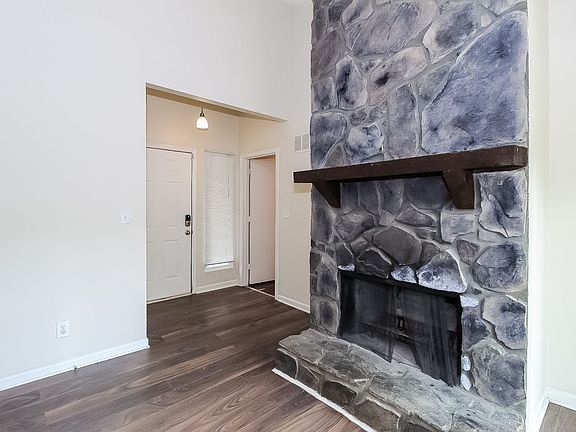 3rd image of 4481 Abernathy Dr