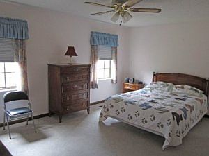 2nd image of 111 Ivy Brook Ln