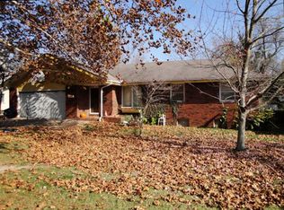 2310 S Dollison Ave, Springfield, MO 65807