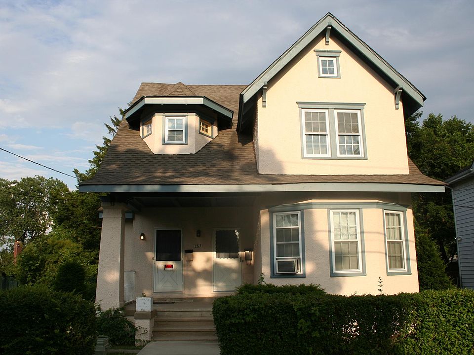 1st image of 265 Oakview Ave APT 1