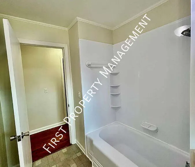 512 Neal Dr — Photo 14