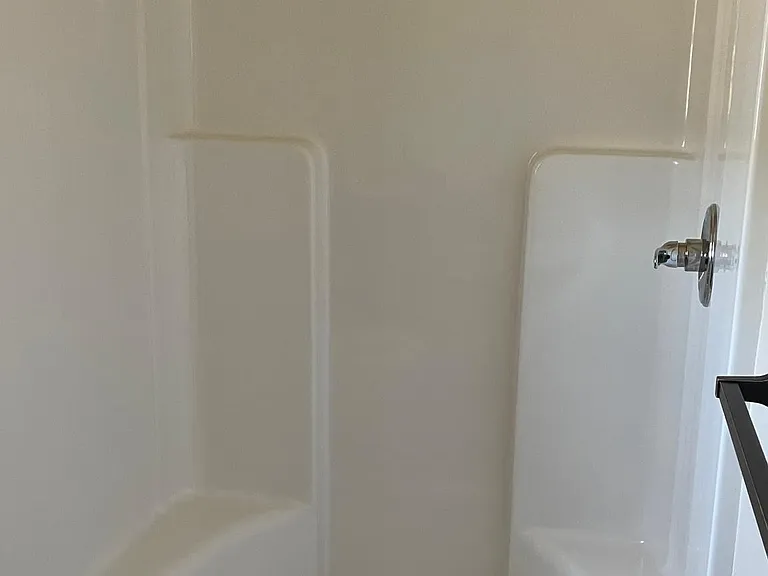 107 Ashley Dr — Photo 14