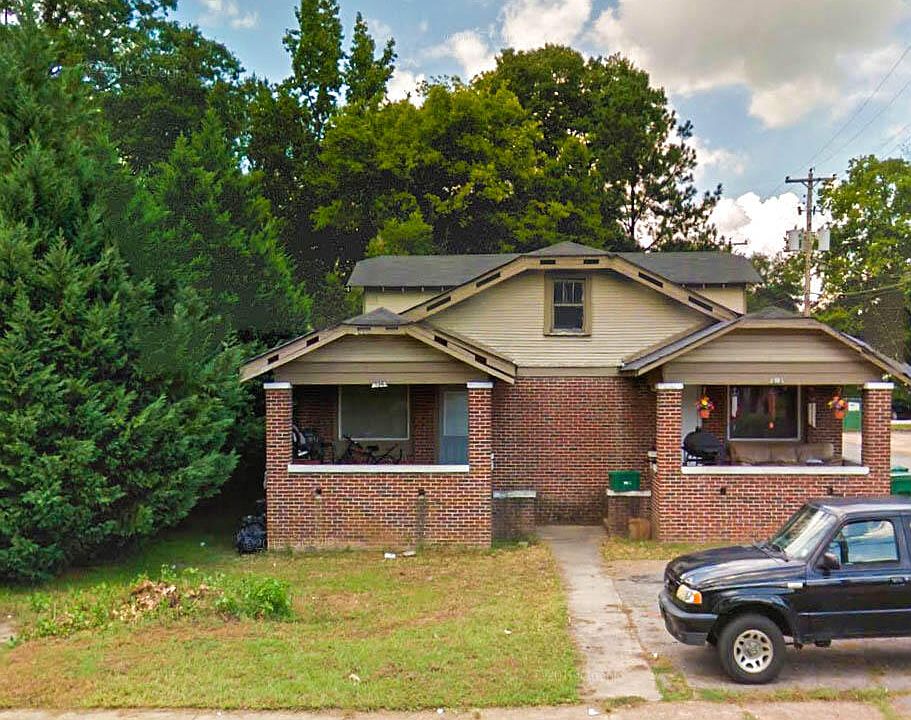 1st image of 818-820 Blair St