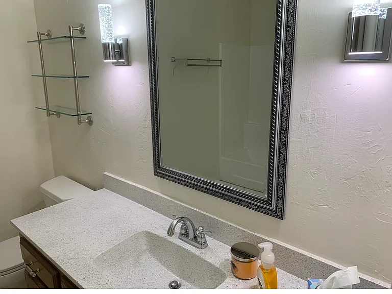 4764 Hemlock Cir — Photo 11