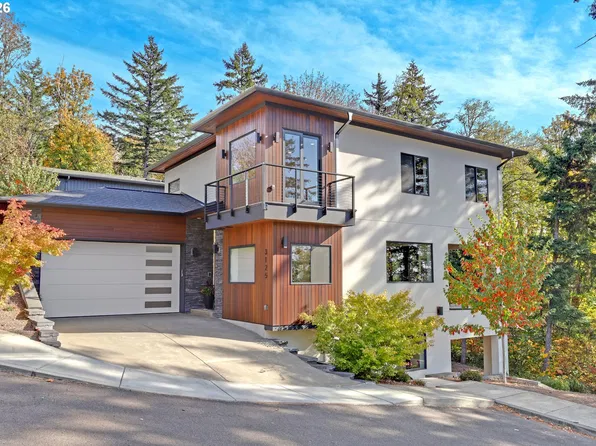 3125 NW Blue Sky Ln, Portland, OR 97229