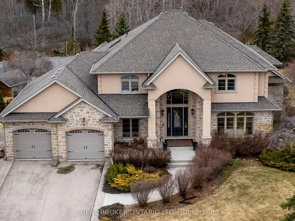 16 Seifert Ct, Puslinch, ON N3C 2V4