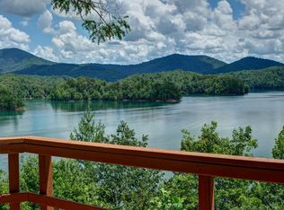 500 Marina Rd APT 3, Murphy, NC 28906