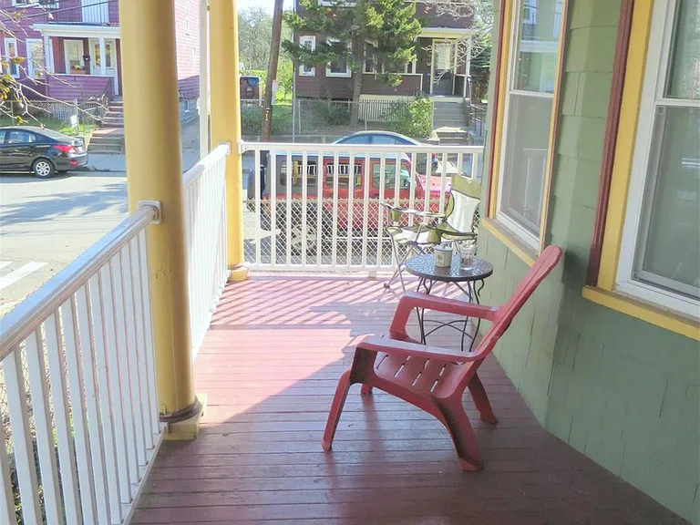 4 Edgar Ct #1 — Photo 9