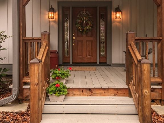 3rd image of 368 Hardwood Hill Dr