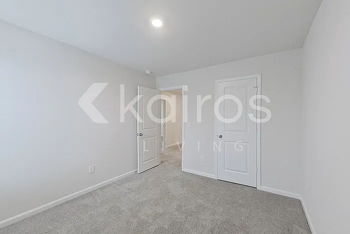 43 Springdale Rd — Photo 18