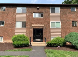 26 Peddler Hill Rd #4, Monroe, NY 10950