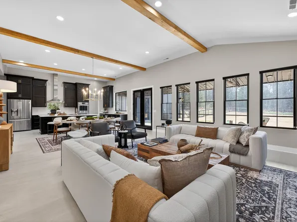 341 Floyd Rd, Eagleville, TN 37060