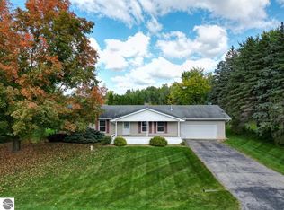 7291 Bellevue Dr, Mount Pleasant, MI 48858