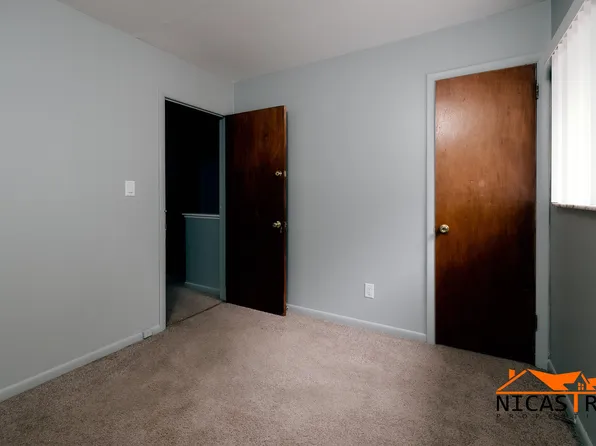 215 East Lane Avenue - C