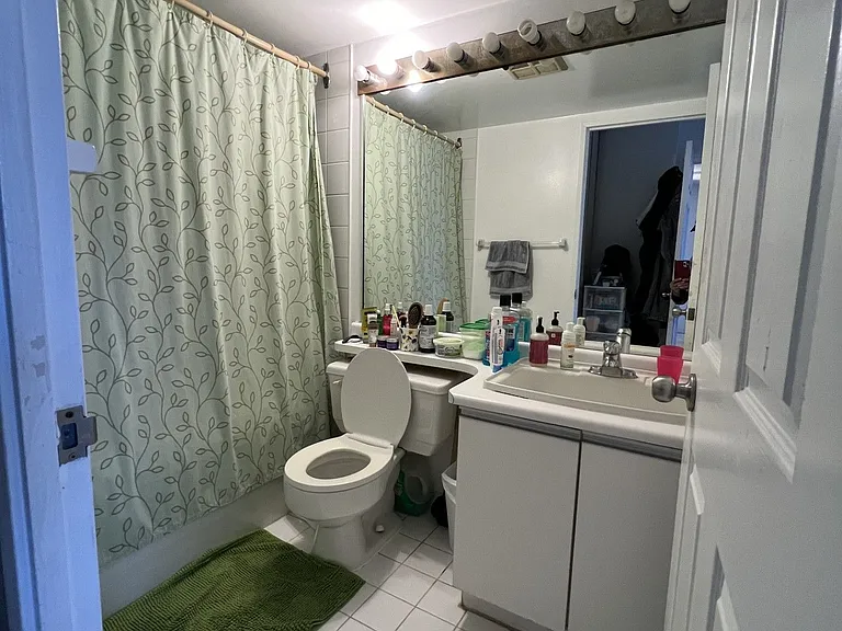 7 Bishop Ave #310 — Photo 7