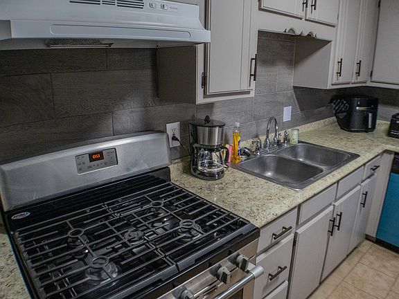 5th image of 1020 Sirroco Pl