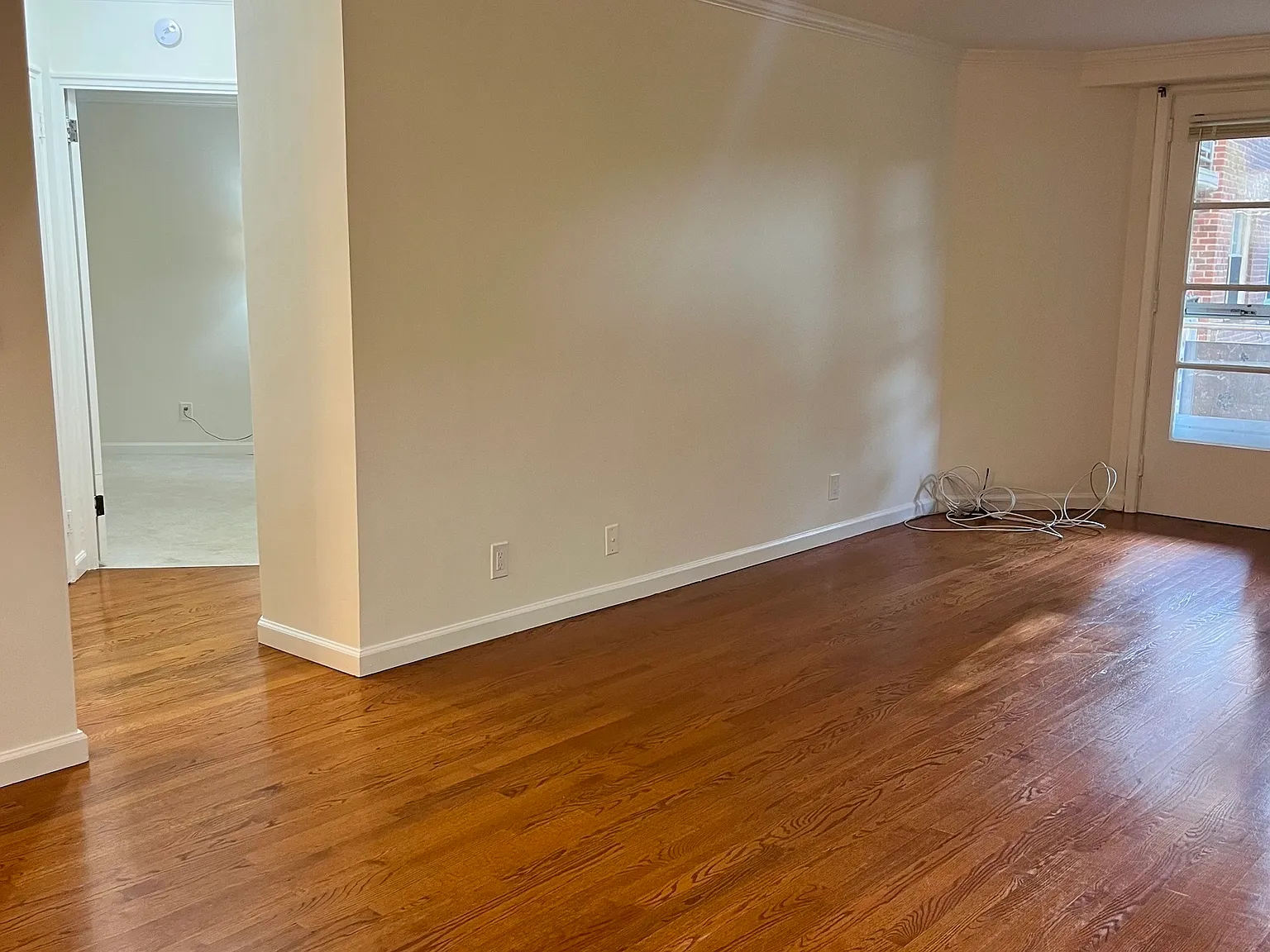 71 Strawberry Hill Ave — Photo 4