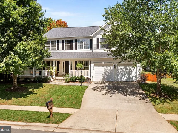 21516 Chickacoan Trail Dr, Ashburn, VA 20148