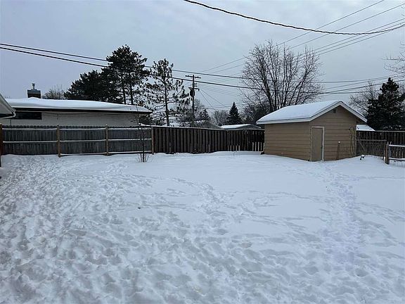 3rd image of 336 Highland Dr