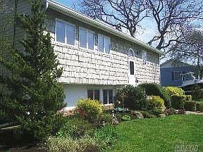 1st image of 23 Secatogue Ln E