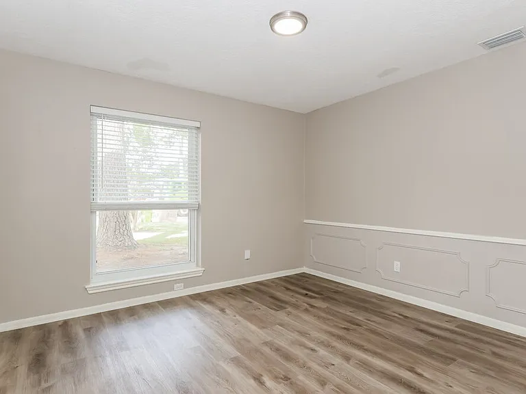 17930 Cypress Spring Dr — Photo 7