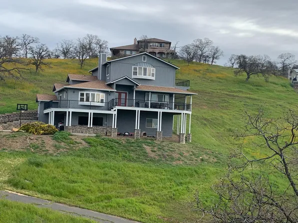 9127 W Banderilla Dr, La Grange, CA 95329