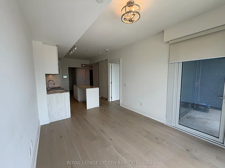 21 Park St E #606 — Photo 13