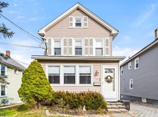 89 Trinity St, Newton Town, NJ 07860