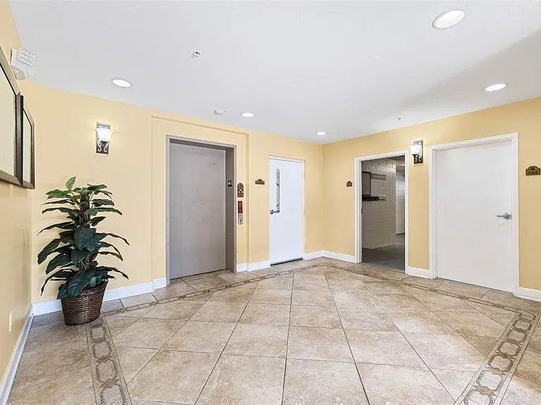 7532 Toscana Blvd #534 — Photo 3