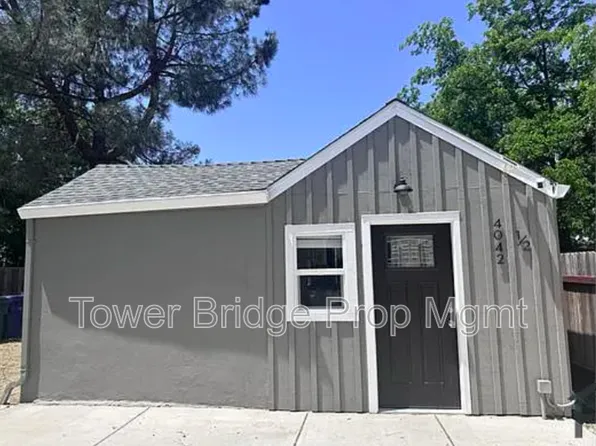 4042 1/2 43rd St, Sacramento, CA 95820