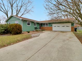 1721 Briarcliff Dr, Urbana, IL