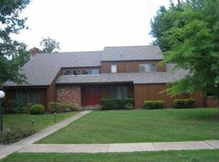 102 Stettler Dr, Clairton, PA 15025