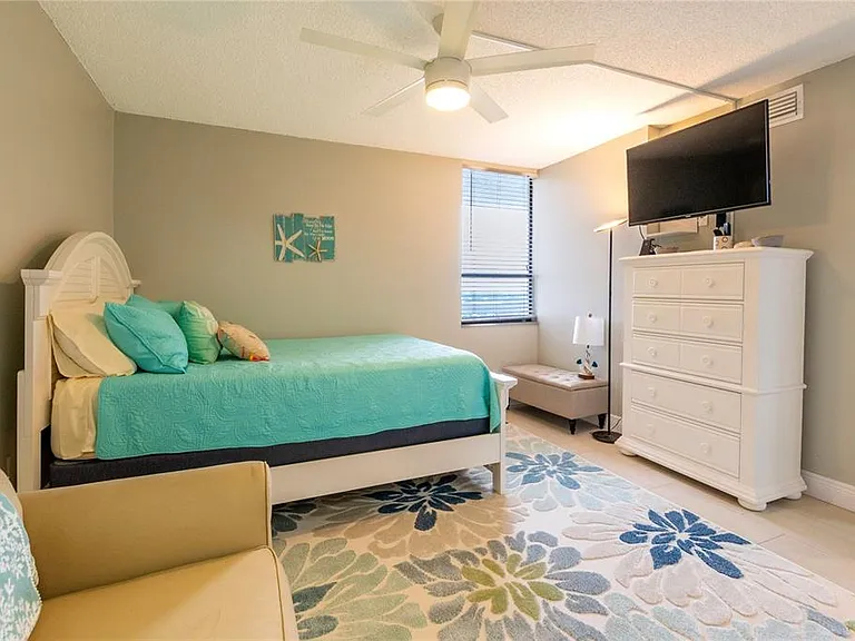 17900 Gulf Blvd #11C — Photo 39