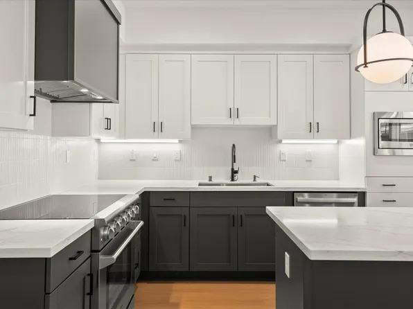 224 Carroll St #6, Sunnyvale, CA 94086