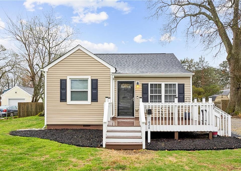 1st image of 628 Decatur St