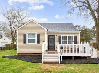 628 Decatur St, Newport News, VA 23605