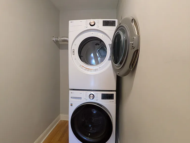 8325 Kilpatrick Ave #2 — Photo 11