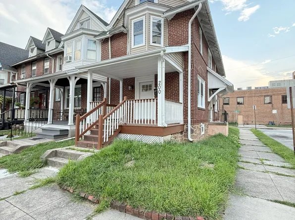 200 Nassau Pl, Norristown, PA 19401