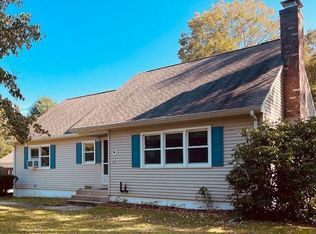 95 Stoddards Wharf Rd, Ledyard, CT 06339