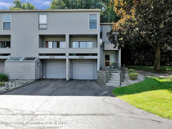 3661 E Meadows Ct, Okemos, MI 48864