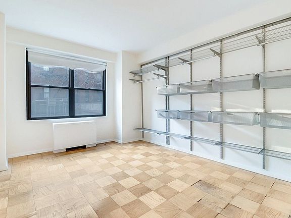 3rd image of 120 E 90th St APT 2B