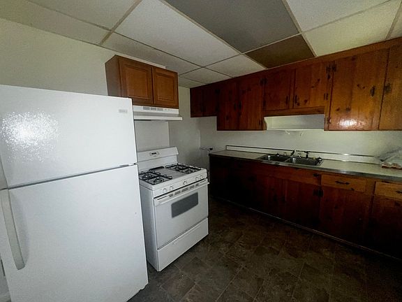 5th image of 3626-3628 Bart St