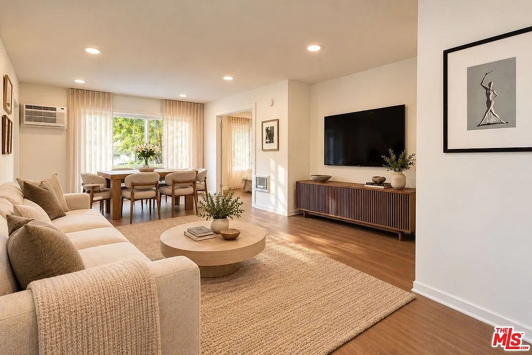 1 bed, 1.0 bath, 621 sqft, $2,850 — Photo 1