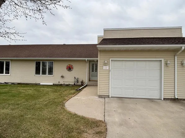 131 Belleville Ct, Thief River Falls, MN 56701