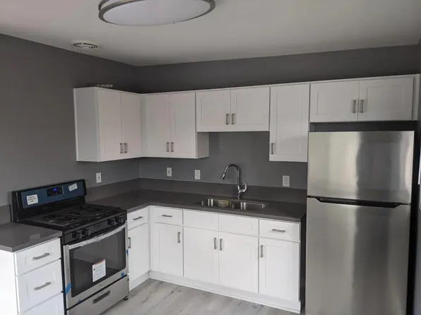 401 Brooks St, Oceanside, CA 92054