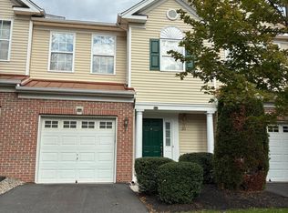 326 Army Way, Riverton, NJ 08077
