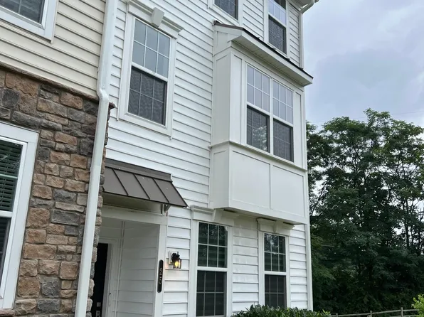 25 Jessop Ln, Hatboro, PA 19040