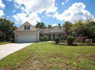 5244 Woods Edge Rd, Wilmington, NC 28409
