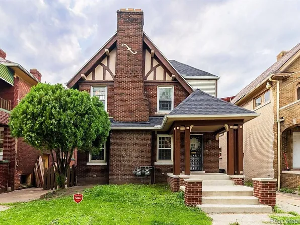 2490 Calvert St, Detroit, MI 48206
