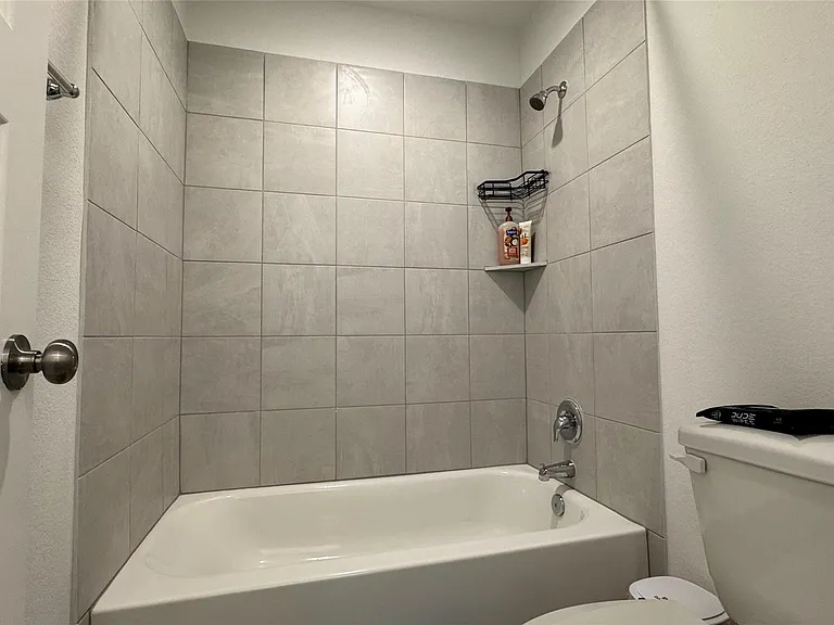 6915 Tiznow Ln — Photo 20